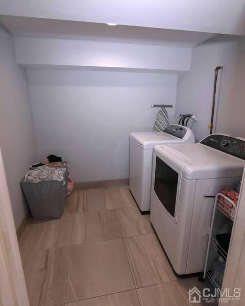 75 Harmon Rd, Edison, NJ 08837 photo 33