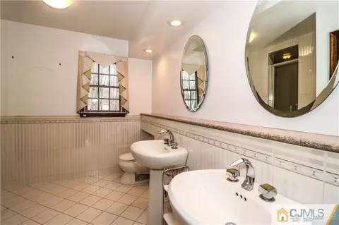 12 Fox Hill Rd, Edison, NJ 08820 photo 21