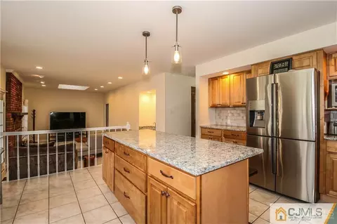 12 Fox Hill Rd, Edison, NJ 08820 photo 8