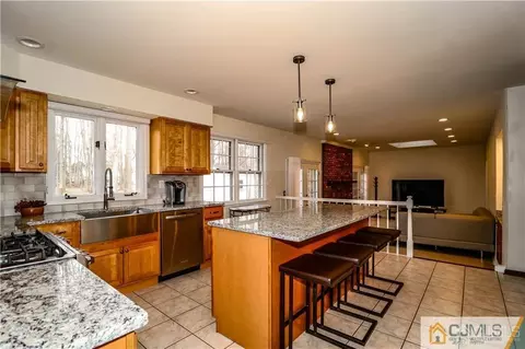 12 Fox Hill Rd, Edison, NJ 08820 photo 7