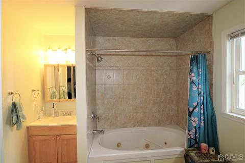 48 Second St, Edison, NJ 08837 photo 13