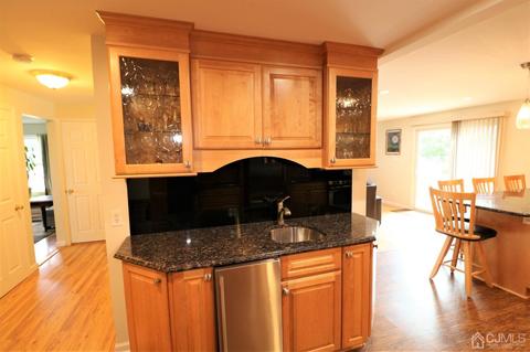 48 Second St, Edison, NJ 08837 photo 5