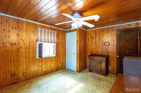 197 Echo Ave, Edison, NJ 08837 photo 24