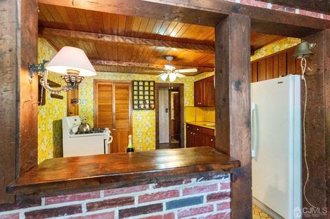 197 Echo Ave, Edison, NJ 08837 photo 8