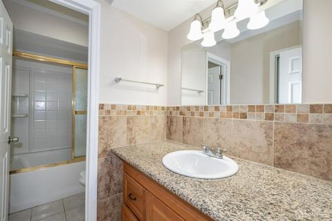 16 Roxy Ave, Edison, NJ 08820 photo 16