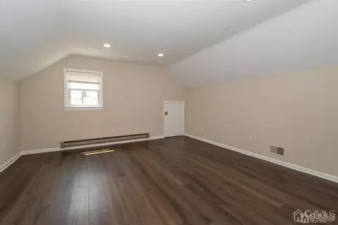 16 Roxy Ave, Edison, NJ 08820 photo 23