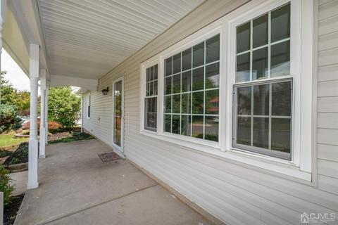 16 Roxy Ave, Edison, NJ 08820 photo 3