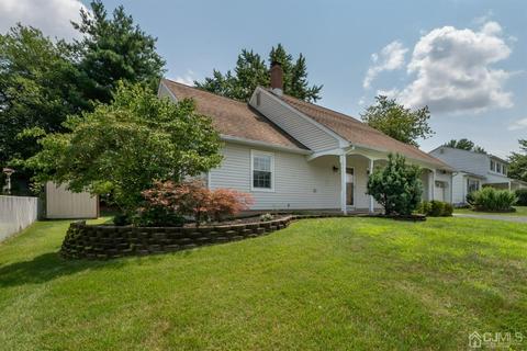 16 Roxy Ave, Edison, NJ 08820 photo 2