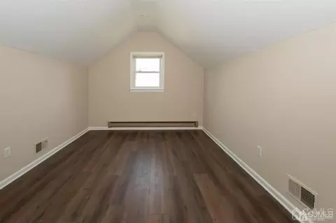 16 Roxy Ave, Edison, NJ 08820 photo 28