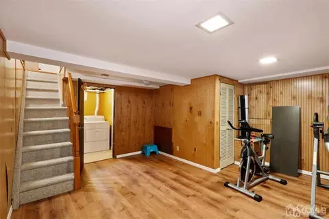 70 Lloyd St, Edison, NJ 08817 photo 19
