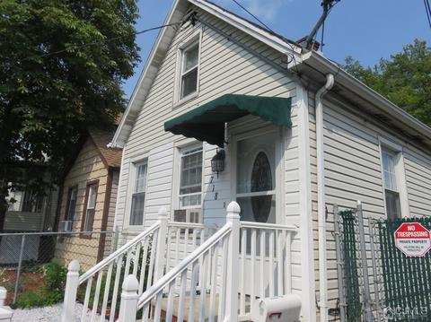 718 Convery Blvd Perth Amboy Nj 08861 15 Photos Mls 2202315r Movoto