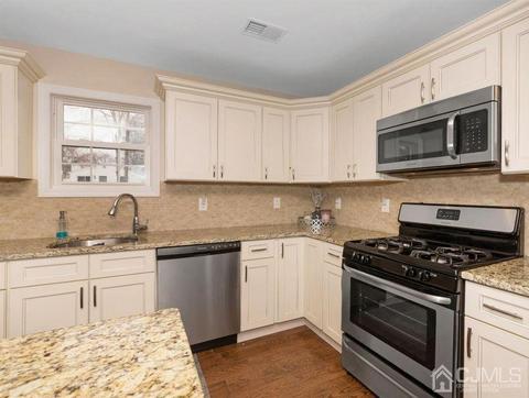 444 Old Post Rd, Edison, NJ 08817 photo 5