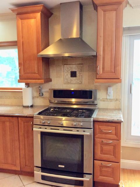 9 Devon Rd, Edison, NJ 08820 photo 32