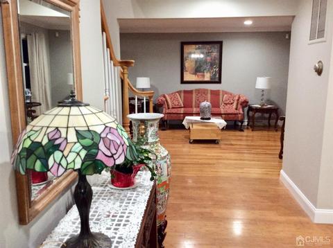 9 Devon Rd, Edison, NJ 08820 photo 8