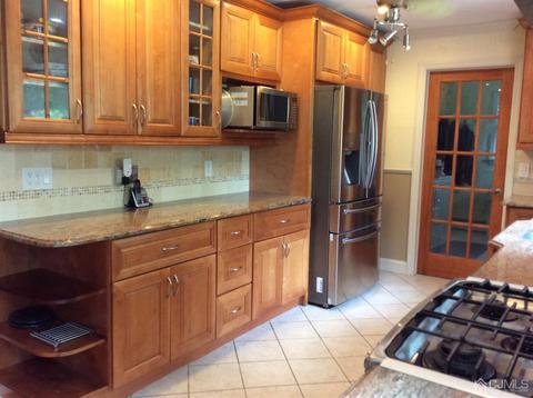 9 Devon Rd, Edison, NJ 08820 photo 40