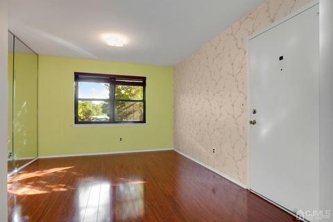 1944 Raspberry Ct, Edison, NJ 08817 photo 9