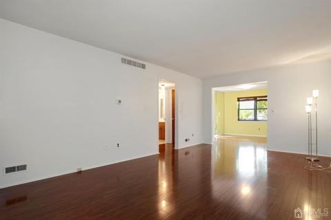 1944 Raspberry Ct, Edison, NJ 08817 photo 8