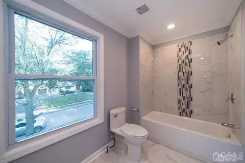 25 Jonathan Dr, Edison, NJ 08820 photo 39