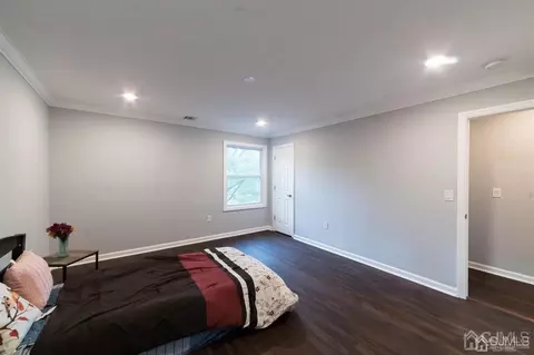 25 Jonathan Dr, Edison, NJ 08820 photo 10