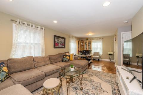 59 Third St, Edison, NJ 08837 photo 4