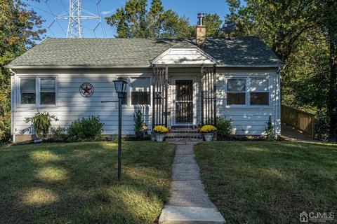596 Mountain View Ter, Middlesex, NJ 08846 photo 4