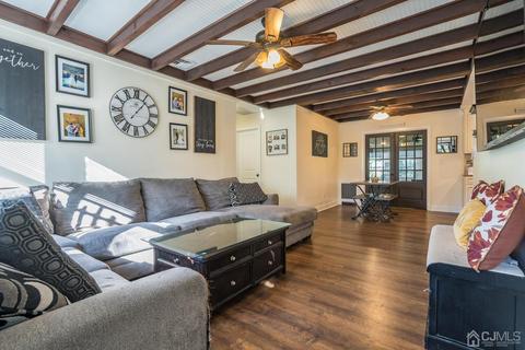 596 Mountain View Ter, Middlesex, NJ 08846 photo 18