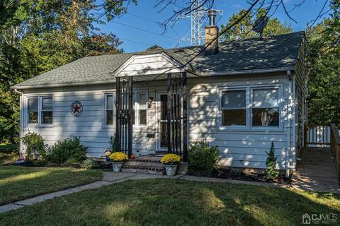 596 Mountain View Ter, Middlesex, NJ 08846 photo 5