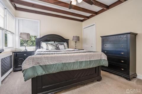 596 Mountain View Ter, Middlesex, NJ 08846 photo 12