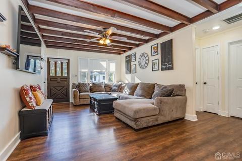 596 Mountain View Ter, Middlesex, NJ 08846 photo 17