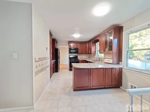 47 Brookside Rd, Edison, NJ 08817 photo 12