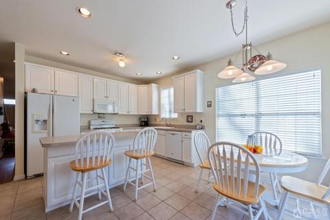22 Appleby Dr, Helmetta, NJ 08828 photo 8