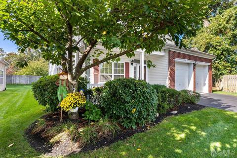 22 Appleby Dr, Helmetta, NJ 08828 photo 2
