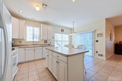 22 Appleby Dr, Helmetta, NJ 08828 photo 9