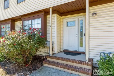 51 Main St, Edison, NJ 08837 photo 3