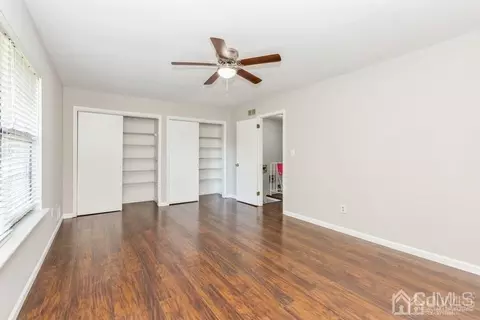 51 Main St, Edison, NJ 08837 photo 18