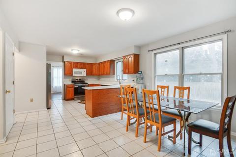 188 Plainfield Rd, Edison, NJ 08820 photo 6