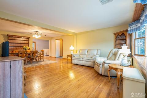 166 Echo Ave, Edison, NJ 08837 photo 3