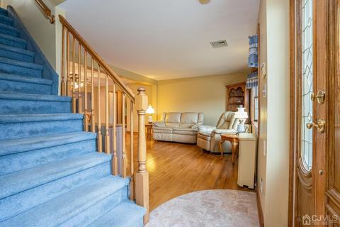 166 Echo Ave, Edison, NJ 08837 photo 2