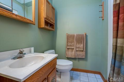 166 Echo Ave, Edison, NJ 08837 photo 14