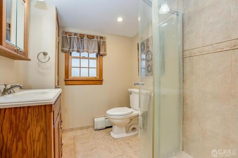 166 Echo Ave, Edison, NJ 08837 photo 17