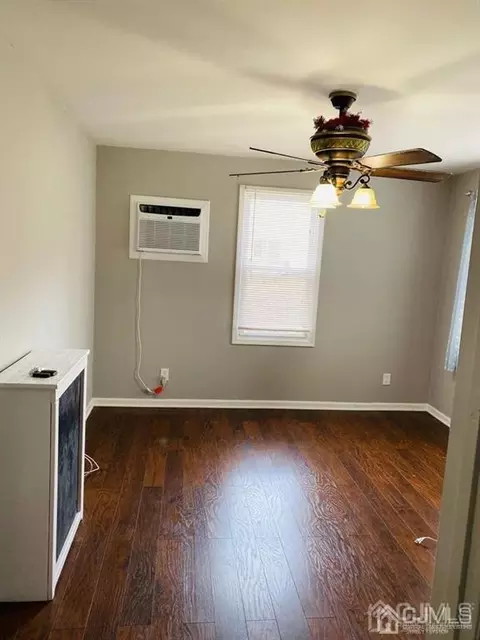 315 A St, Middlesex, NJ 08846 photo 7
