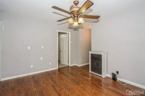 315 A St, Middlesex, NJ 08846 photo 5