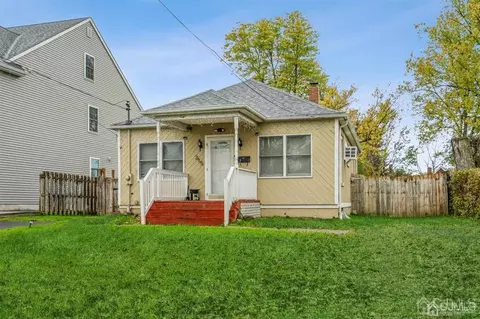 315 A St, Middlesex, NJ 08846 photo 2