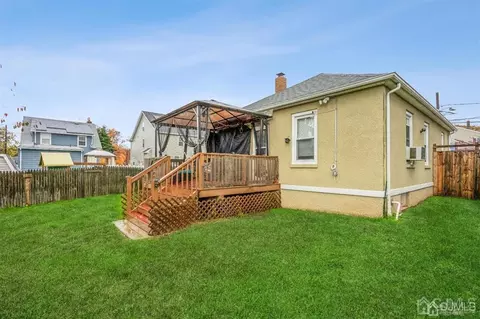 315 A St, Middlesex, NJ 08846 photo 27
