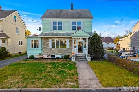 25 Third St, Edison, NJ 08837 photo 1