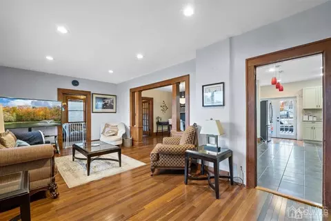 25 Third St, Edison, NJ 08837 photo 4