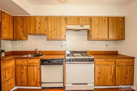 1918 Raspberry Ct, Edison, NJ 08817 photo 18
