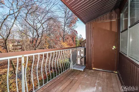 1918 Raspberry Ct, Edison, NJ 08817 photo 25