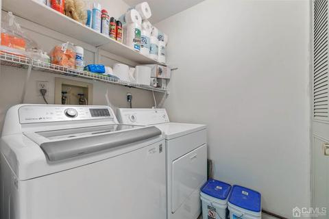 4302 Spring Brook Dr, Edison, NJ 08820 photo 36