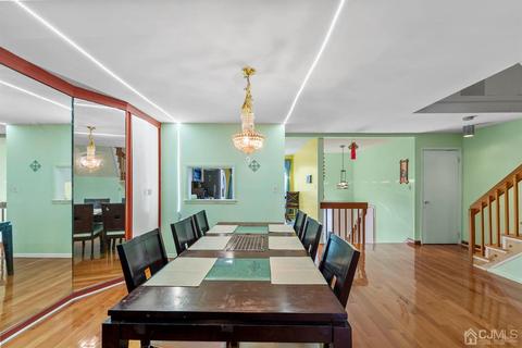 4302 Spring Brook Dr, Edison, NJ 08820 photo 10